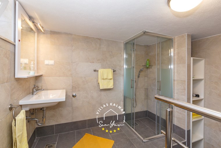 Villa Modern House Ana image 54 of 56