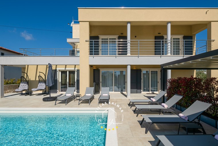 Villa Valentina image 3 of 78