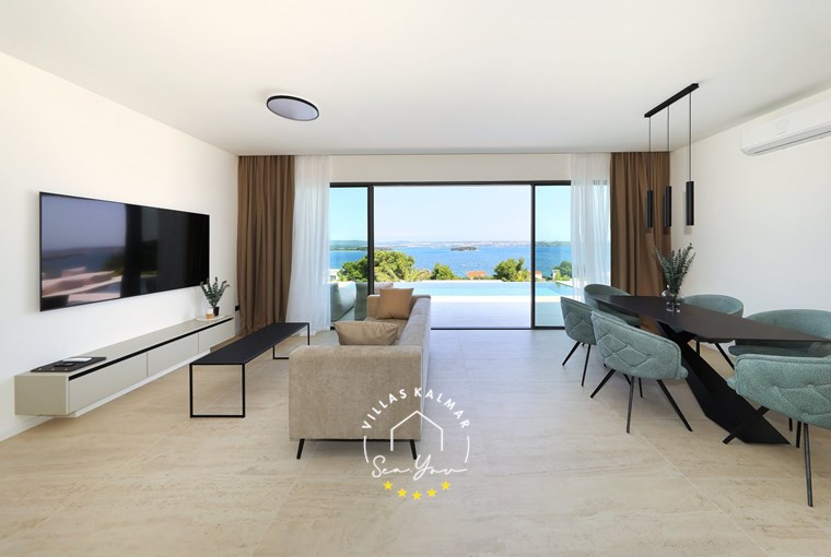 Villa D6 foto 2 di 59