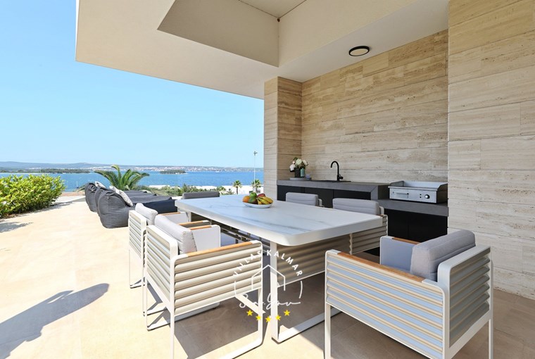 Villa D10 foto 5 di 39