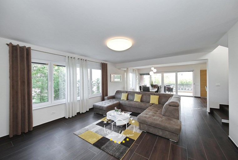 Villa Angelina image 15 of 44