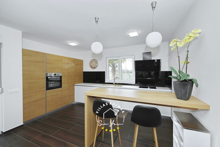 Villa Angelina image 26 of 44