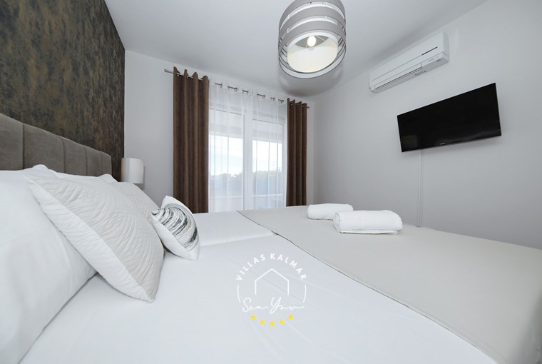 Villa Angelina image 36 of 44