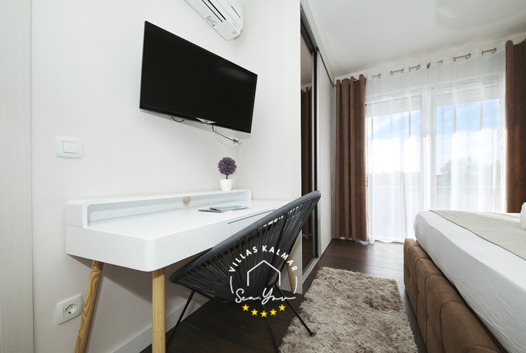 Villa Angelina image 44 of 44