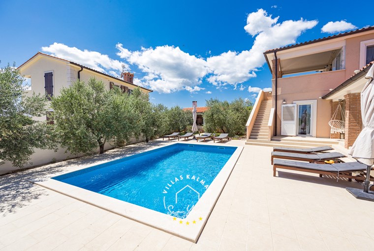 Villa Javor image 9 of 65