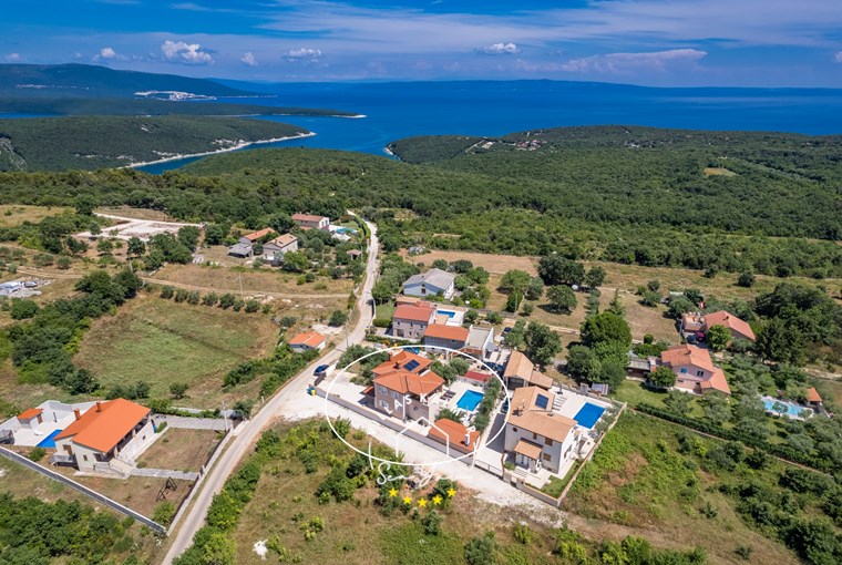 Villa Javor image 3 of 65