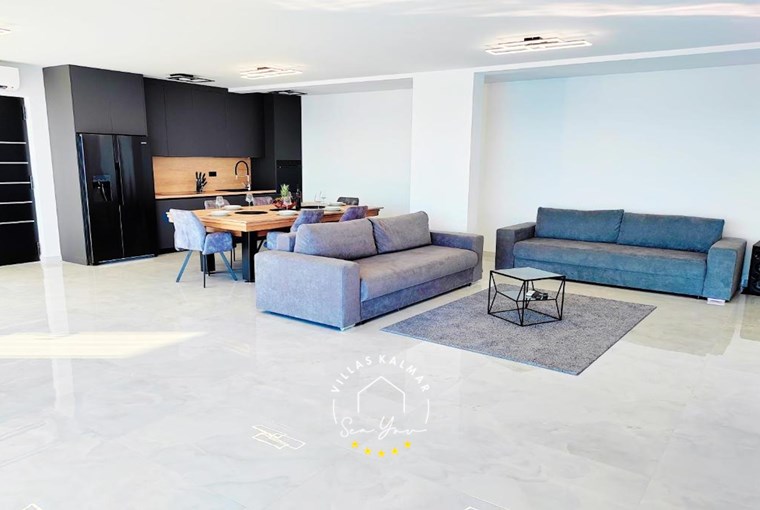 Villa Sea Level image 5 of 32