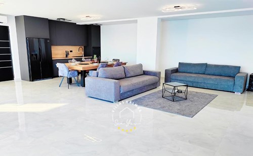 Villa Sea Level image 4 of 6