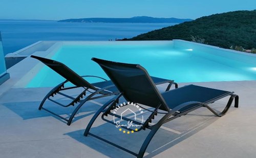 Villa Sea Level image 5 of 6