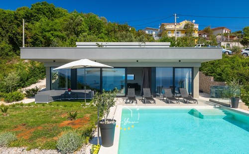 Villa Sea Level image 6 of 6