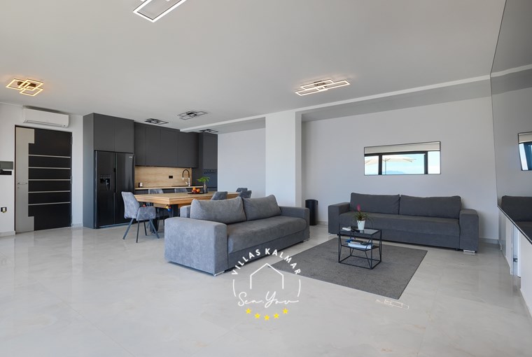 Villa Sea Level image 34 of 51