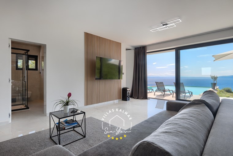 Villa Sea Level image 33 of 51