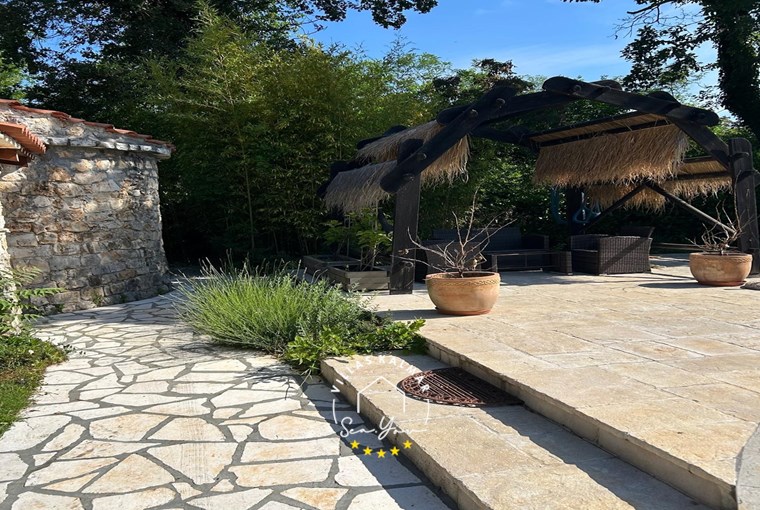 Villa Casa Rupeni image 9 of 22