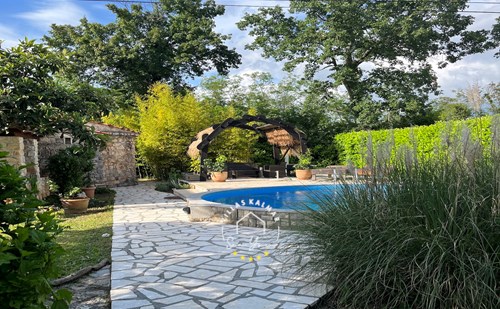 Villa Casa Rupeni image 1 of 6