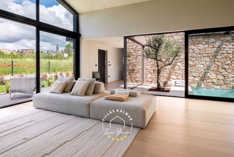 Villa CasaNova image 14 of 28