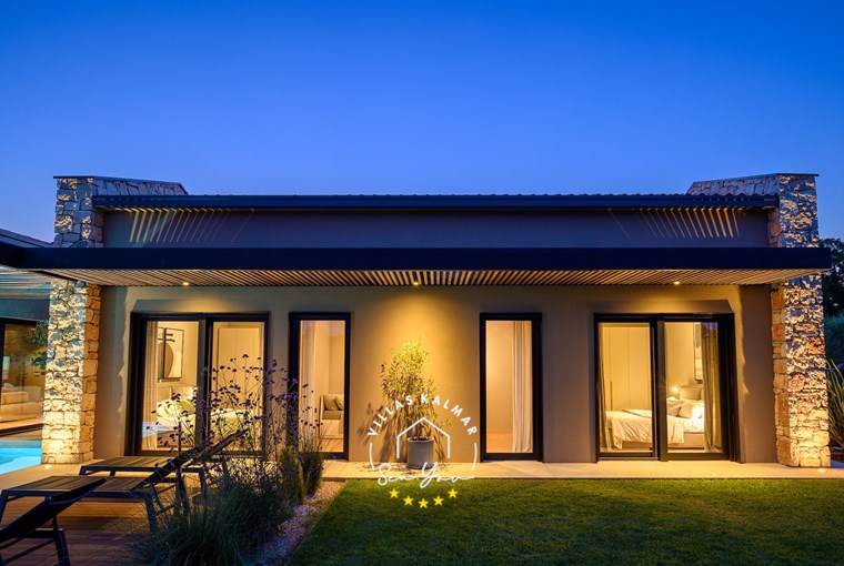 Villa CasaNova image 11 of 28