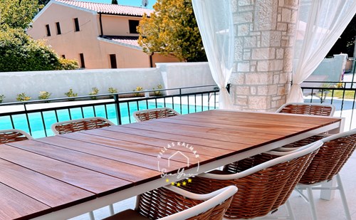 Villa Oliva Tar image 5 of 6