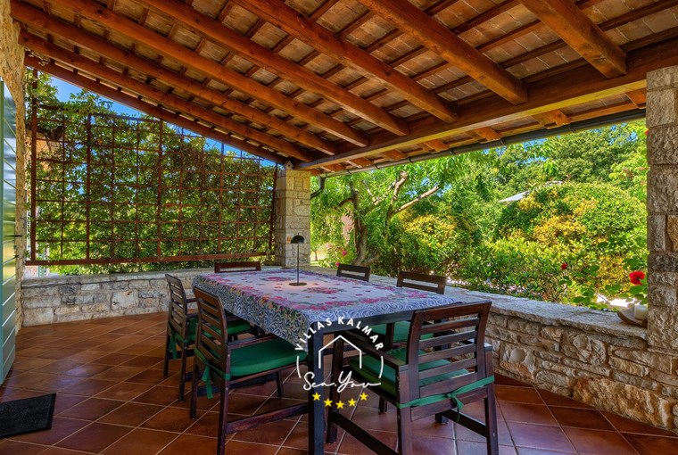 Villa Valade image 5 of 60