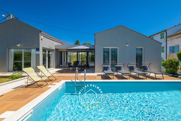 Villa Val image 1 of 55