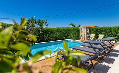 Villa Val image 2 of 6
