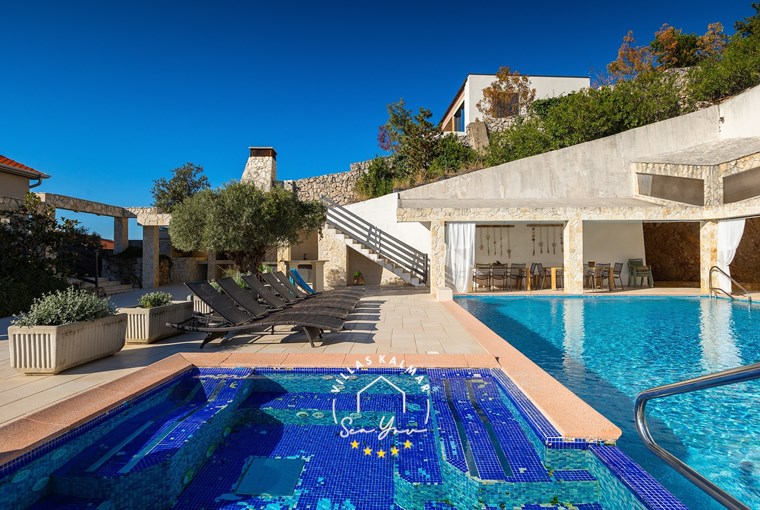 Villa Viktoria foto 39 di 123