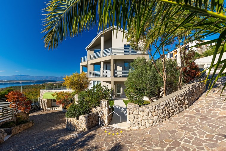 Villa Viktoria foto 42 di 123