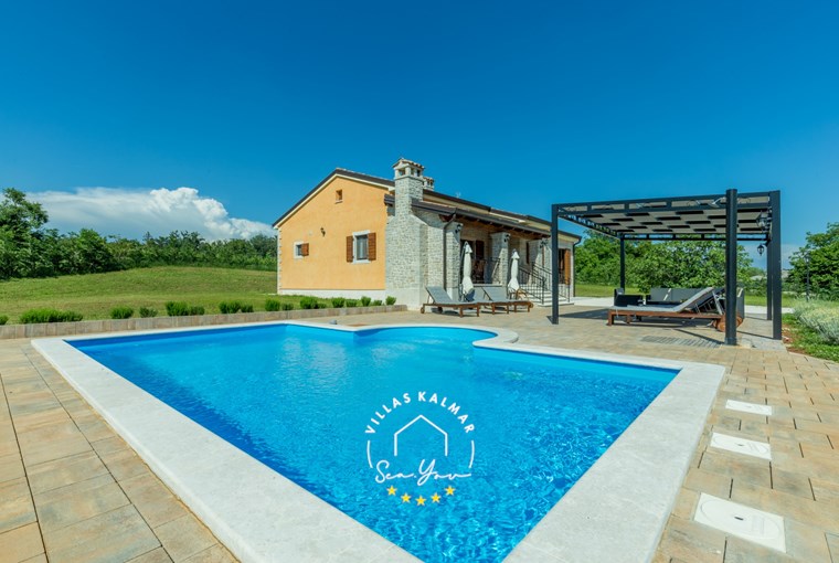 Villa Elida image 1 of 60