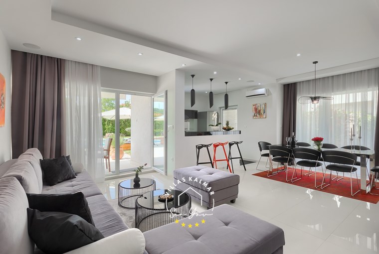 Villa White Bella slika 6 od 97