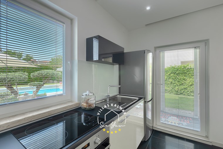 Villa White Bella slika 71 od 97