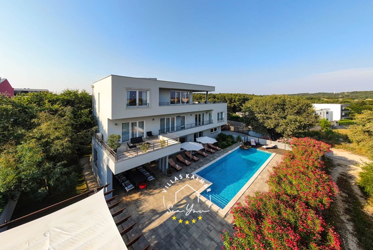 Villa Chillax Inn image 9 of 47