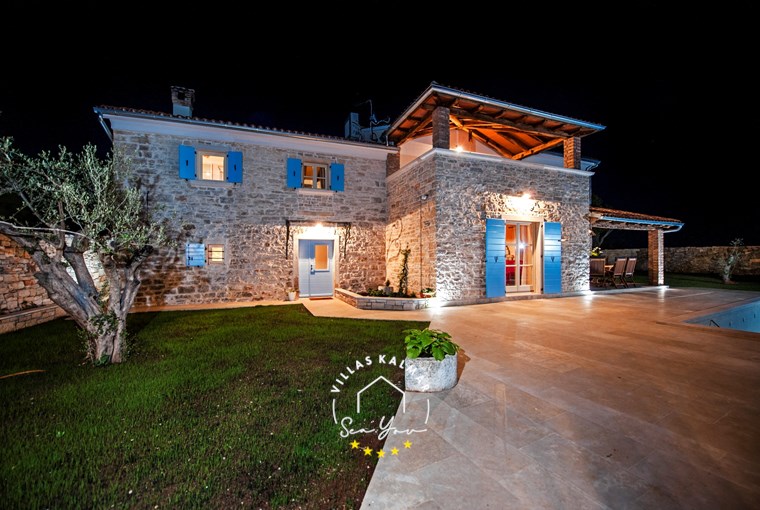 Villa Tomani image 11 of 108