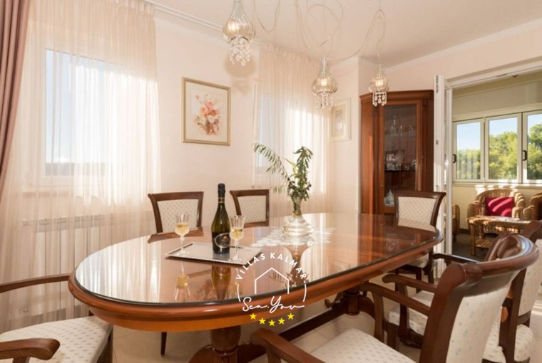 Villa Dina image 44 of 53