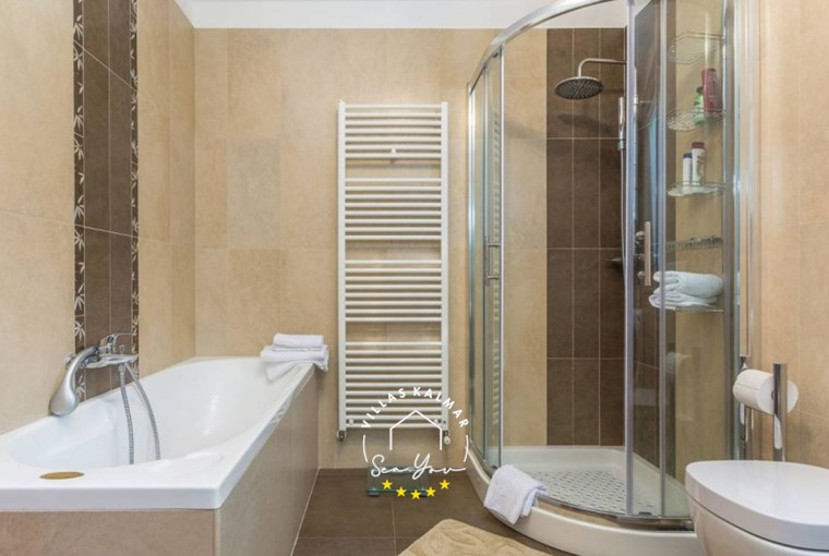 Villa Dina image 51 of 53