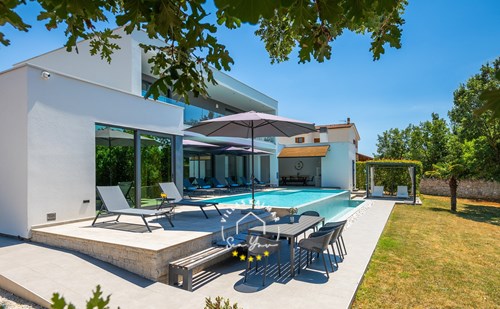 Villa Velika slika 1 od 6
